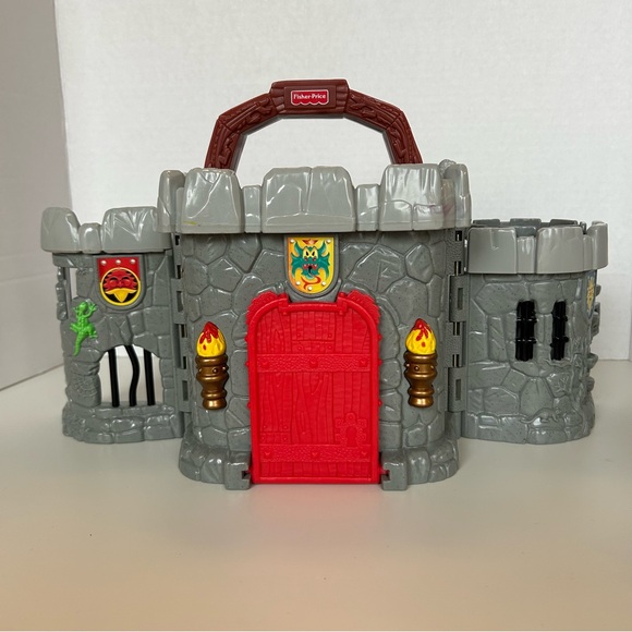 Fisher-Price Other - Vintage 1998 Fisher Price Great Adventures All In One Take Along Castle